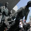 Памятник героям Варш…