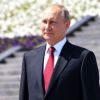 Теория большого пинка: Владимир Путин заставил следователей вернуться к 'делу врачей' (Теория большого пинка: Путин заставил следователей вернуться к) Теория большого пинк…