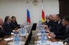 Россия и Осетия договорились без соседей (Президент Южной Осетии Леонид Тибилов встретился с представителями Совета Федерации Федерального Соб…) Президент Южной Осет…