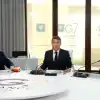 Европа в шоке: Саммит в Эвиане стал катастрофой для 'атлантического единства' (На фото (слева направо): президент США Дональд Трамп, президент Франции Эммануэль Макрон и президент…) На фото (слева напра…