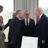 Недолго музыка играла: Трамп резко разворачивается от России к Украине (REUTERS / Thibault Camus) REUTERS / Thibault Camus