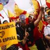 От разрыва проиграют все. Экономика испано-каталонского развода (Участники акции в защиту единства Испании в Барселоне. 12 октября 2017) Участники акции в за…