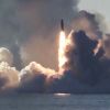 Россия снова показывает свою мощь. США замирают от страха (Запуск ракеты Булава по полигону Кура с подводного крейсера Юрий Долгорукий в Белом море | © РИА Нов…) Запуск ракеты Булава…