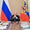 Для Путина наступил самый сложный период правления (На фото: президент России Владимир Путин (в центре) на совещании (Фото: Алексей Дружинин/пресс-служб…) На фото: президент Р…