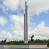 'Реверанс в сторону фашизма': в Латвии собирают подписи за снос Памятника освободителям Риги (Реверанс в сторону фашизма: как в Латвии собирают подписи за снос Памятника освободителям Риги) Реверанс в сторону ф…