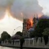 Вырванное сердце Франции: зарубежные СМИ пишут о пожаре в Нотр-Даме (Пожар в соборе Нотр-Дам-де-Пари в Париже, Франция. 15 апреля 2019 | © AFP 2019 / Thomas Samson) Пожар в соборе Нотр-…