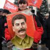 L'Opinion: поразительно, что Сталин в России популярнее Путина
