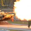 NI составил топ-5 самых мощных вооружений России и США (Танк Т-90А во время демонстрационных стрельб на открытии 10-й международной выставки Russia Arms Exp…) Танк Т-90А во время …